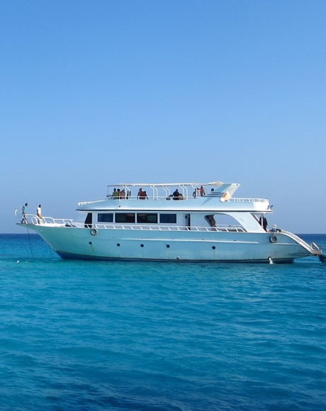 BVI Fully Crewed Luxury Charters